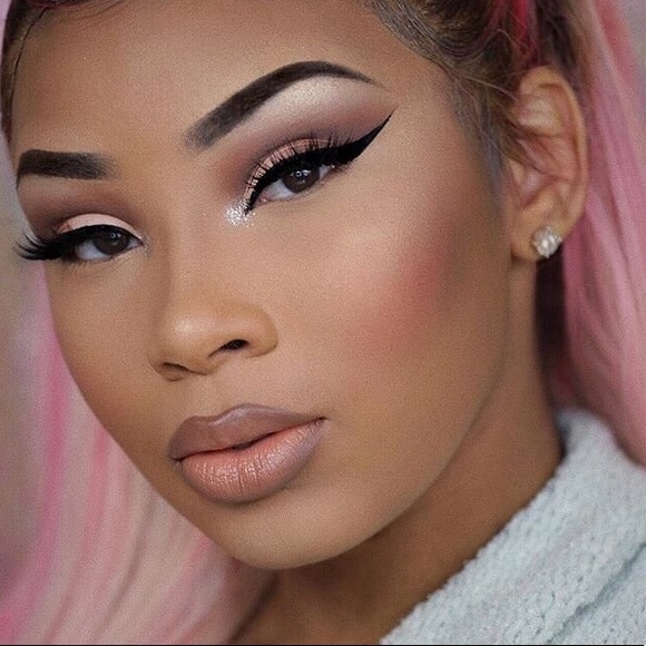 Too Faced Natural Matte Eyeshadow Collection - Picture 5 of 8